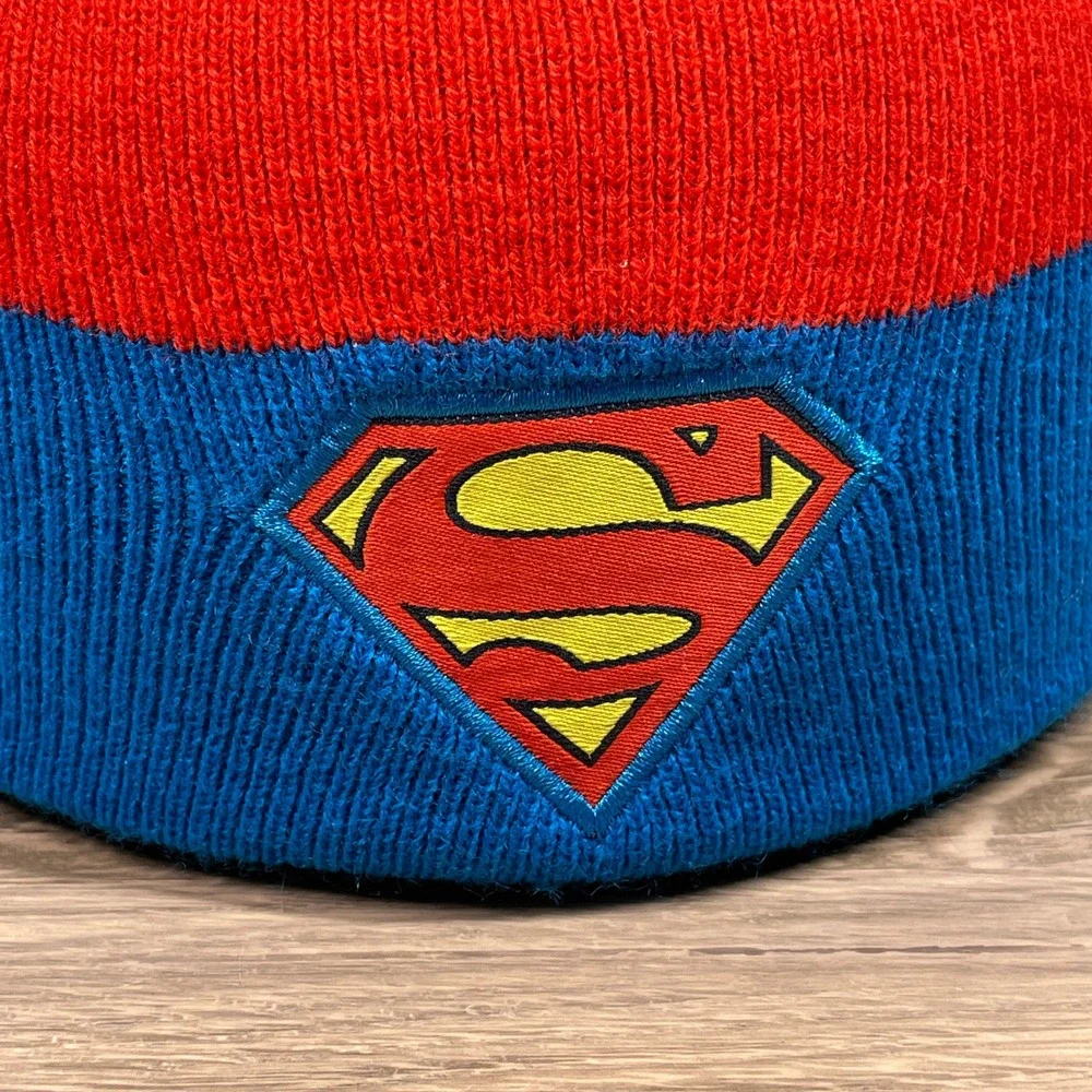 Kids Superman Logo Beanie Hat Red Blue Gray Winter Warm‎ Stocking Cap